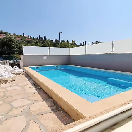 Ivana - Three-bedroom With Private Pool فيلة *