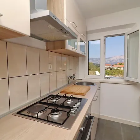 Ivana - Three-bedroom With Private Pool *