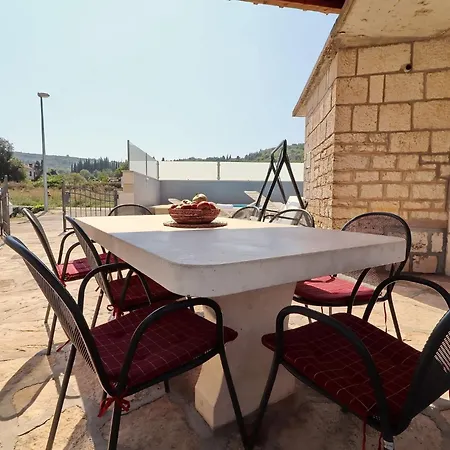 Ivana - Three-bedroom With Private Pool فيلة